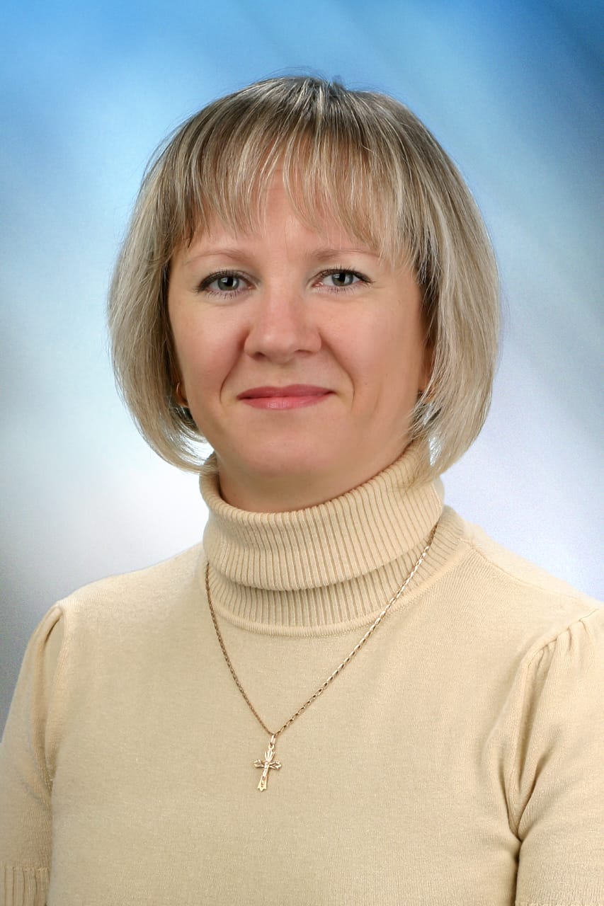 Іващенко Оксана Алімівна