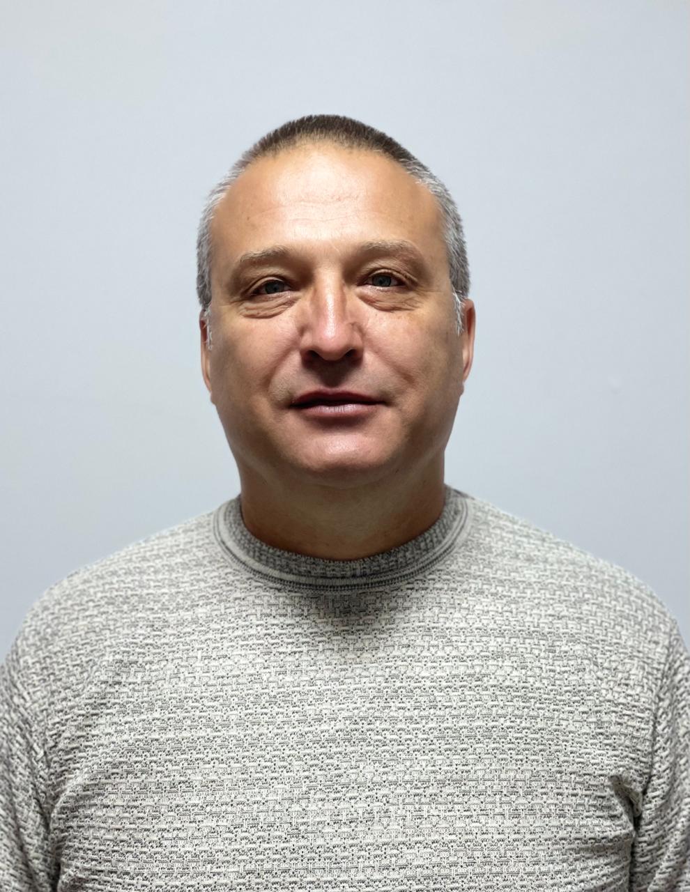 Зіновський Руслан Андрійович